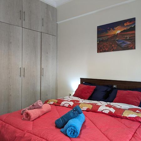 Lavender-Emma Cosy Apartment Near City Center Athén Kültér fotó